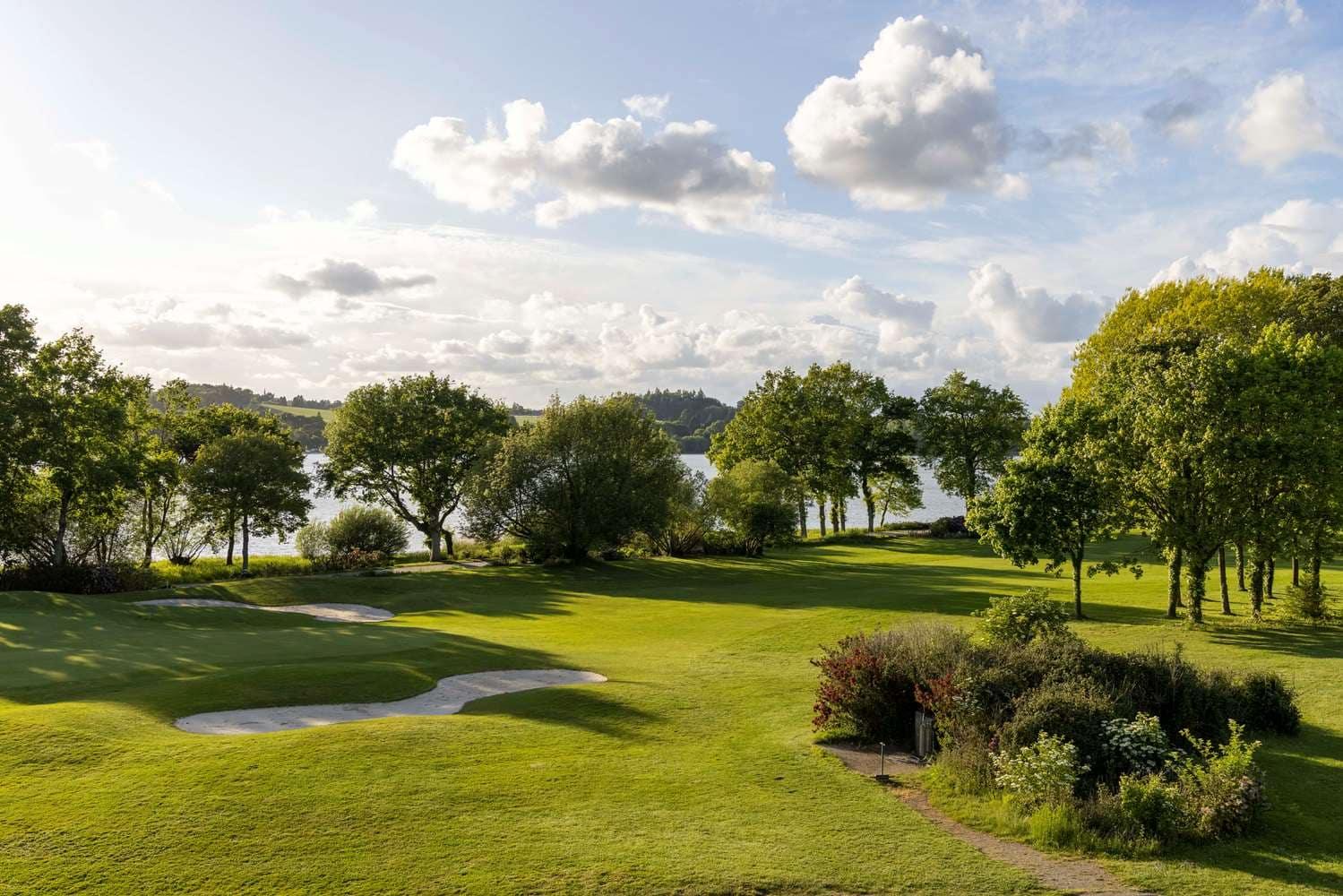 Best Western Plus Le Roi Arthur Hotel & Spa Ploërmel Kültér fotó