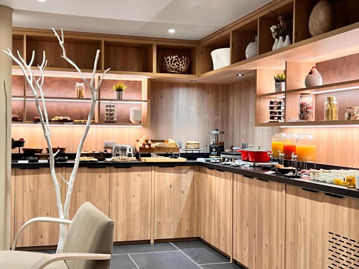 Best Western Plus Le Roi Arthur Hotel & Spa Ploërmel Kültér fotó